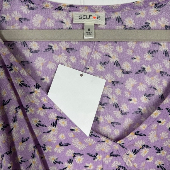 NWT Self E Purple Daisy Dainty Floral Print Long Sleeve Smocked Crop Top Small - Picture 6 of 6